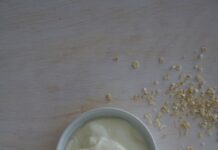 여름철 다이어트 중 영양 결핍 예방하기 yogurt cup